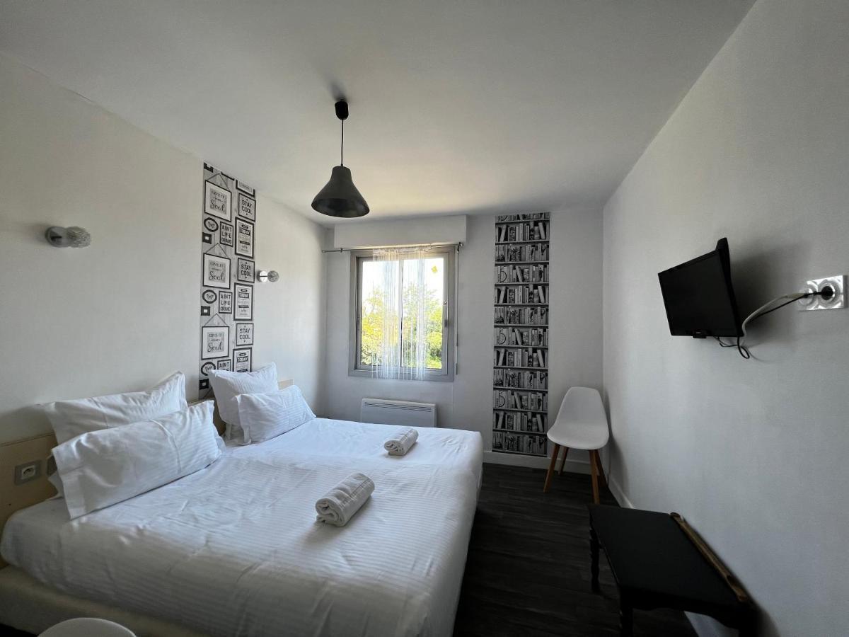 Hotel Les Montois Ceaux Ngoại thất bức ảnh